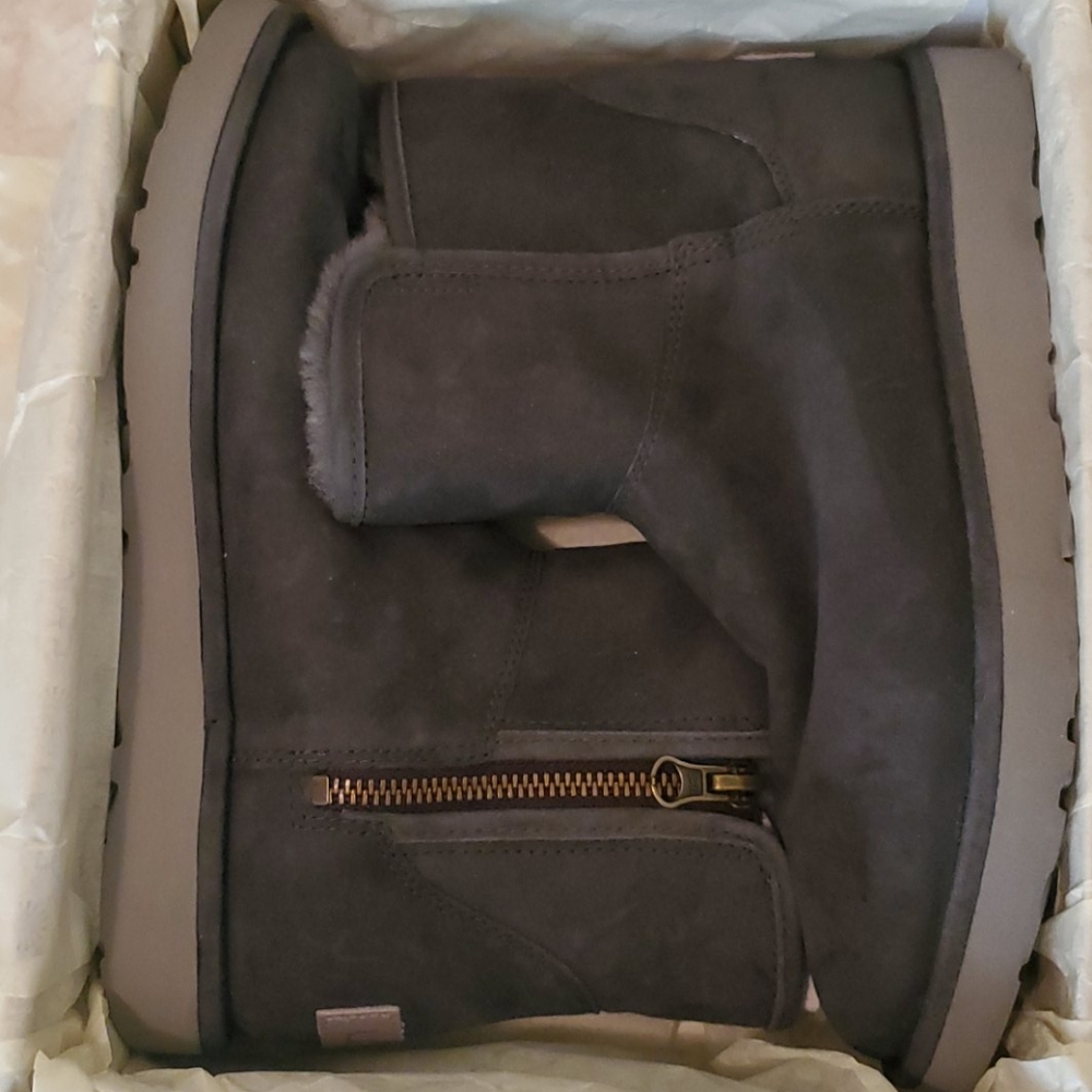 Ugg boots Abree Mini